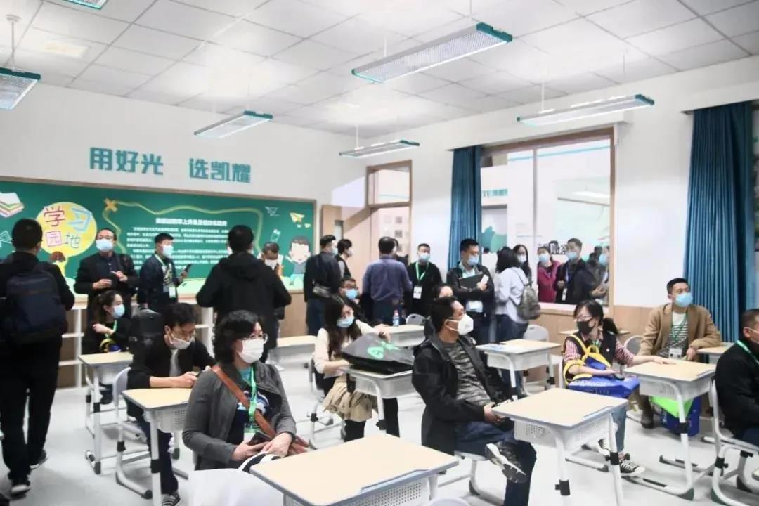 2020全國教室照明產業情況分析-豐朗光電